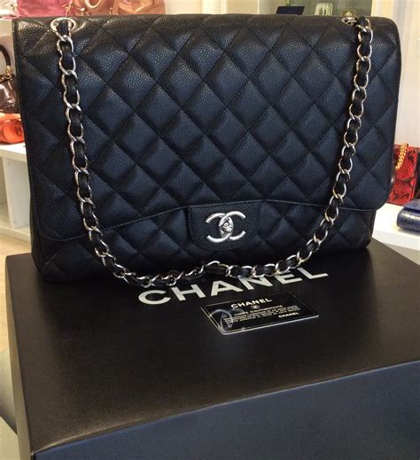 borsa chanel rossa nera prezzo|borsa 2.55 coco chanel.